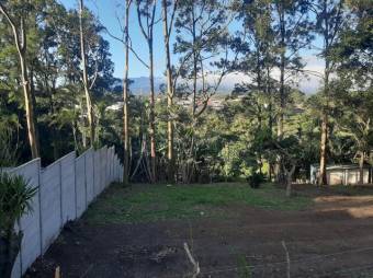 Se vende amplio lote de 3,400m2 en San Miguel de Heredia 25-129