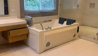 VENTA DE CASA LUJOSA, SAN JOSÉ, ESCAZÚ, CONDOMINIO CON SEGURIDAD VENTA DE CASA LUJOSA, SAN JOSÉ, ESCAZÚ, CONDOMINIO CON SEGURIDAD