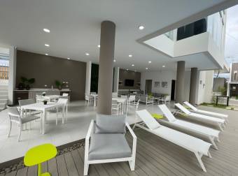 Condominio cerca del Cristo de Sabanilla