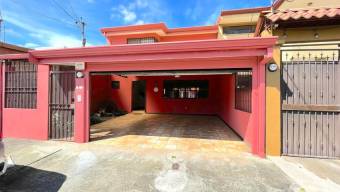 Se alquila espaciosa casa de 2 plantas en Pozos de Santa Ana 26-749