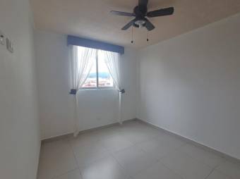 Se alquila moderno apartamento en condominio Altamira 26-404