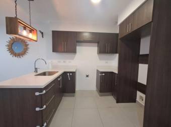Se alquila moderno apartamento en condominio Altamira 26-404