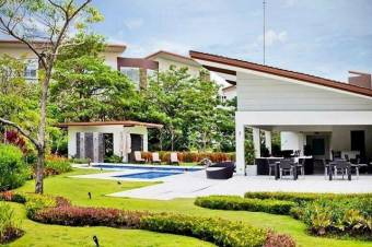 Se alquila apartamento en condominio de Guachipelín Escazú 26-755