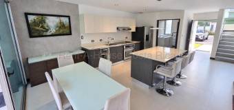 Se alquila casa en Pozos Santa Ana 27-839 Se alquila casa en Pozos Santa Ana 27-839
