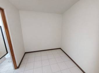 Se vende casa con uso de suelo comercial en freses curridabat Se vende casa con uso de suelo comercial en freses curridabat