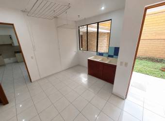 Se vende casa con uso de suelo comercial en freses curridabat Se vende casa con uso de suelo comercial en freses curridabat