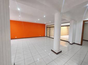 Se vende casa con uso de suelo comercial en freses curridabat Se vende casa con uso de suelo comercial en freses curridabat