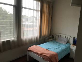 Venta de señorial casona con amplias áreas verdes en Escazú #25-244 GS