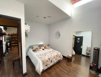 Venta de casa familiar de 4 habitaciones en San Antonio de Belén #27-757 GS