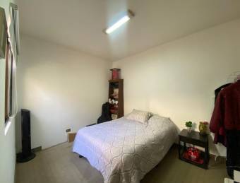 Venta de casa familiar de 4 habitaciones en San Antonio de Belén #27-757 GS
