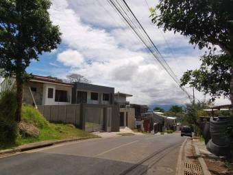 Venta de lote residencial con vistas a las montañas en Bebedero, Escazú #26-1020 GS