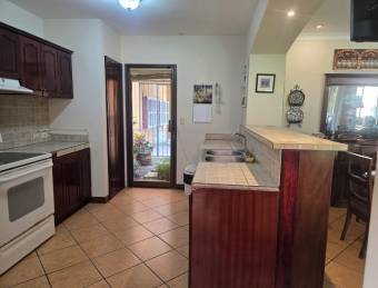 HEREDIA SAN PABLO CONDOMINIO LA AMADA VENDO CASA $325.000