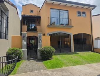 HEREDIA SAN PABLO CONDOMINIO LA AMADA VENDO CASA $325.000