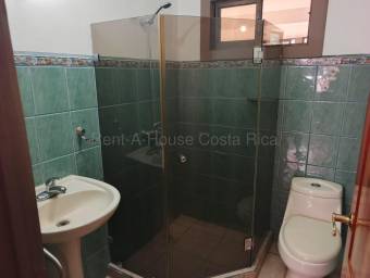 Venta de casa de lujo en la Guácima #27-603 GS