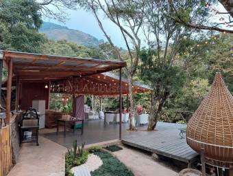 Alquiler de casa de 5 dormitorios con vistas a las montañas y miniapartamento #27-600 GS