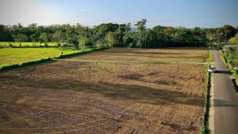 Venta de Lote en San Carlos-La Fortuna. RAH 27-741