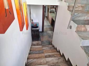 Venta de Casa en ULLOA-Heredia. RAH 27-736 Venta de Casa en ULLOA-Heredia. RAH 27-736