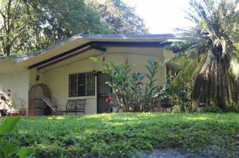 Venta de Funcional Casa en Brasil de Santa Ana / Mls. 27-647 OFC JB Venta de Funcional Casa en Brasil de Santa Ana / Mls. 27-647 OFC JB