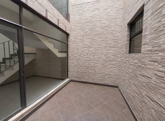 Se vende casa con uso de suelo mixto o comercial en freses curridabat , ₡ 197,000,000, 4, San José, Curridabat Se vende casa con uso de suelo mixto o comercial en freses curridabat , ₡ 197,000,000, 4, San José, Curridabat