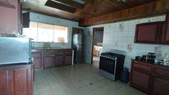 Venta de Amplia Casa en Llorente de Flores, Heredia / Mls. 26-1278 OFC JB