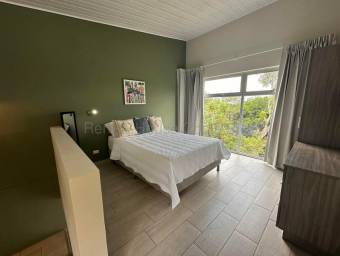 Se alquila apartamento en Ciudad Colón Mora 27-819