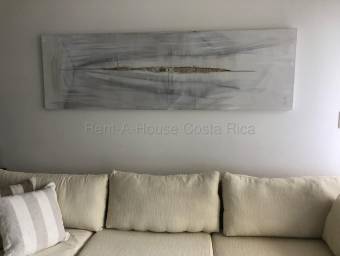 Se alquila apartamento en Santa Ana San José 27-848