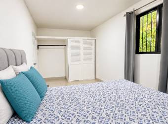 Casa Amueblada de 4 Habitaciones con Piscina Privada