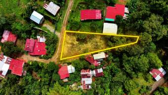VENTA DE LOTE RESIDENCIAL DE 883 M2 EN BARRIO COOPERATIVA, SAN ISIDRO DE EL GENERAL