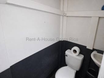 Alquiler de Local Comercial en Heredia-Centro. RAH 27-868