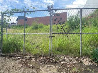 Venta de Lote esquinero en La Ceiba de Alajuela. RAH 26-2119 