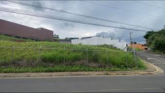 Venta de Lote esquinero en La Ceiba de Alajuela. RAH 26-2119 