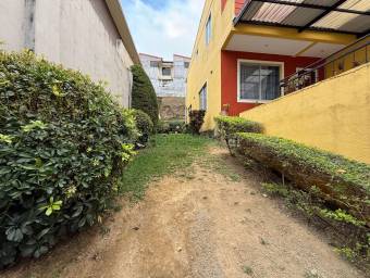 Venta de casa en condominio en Mata de Plátano, Goicoechea #26-1542 GS