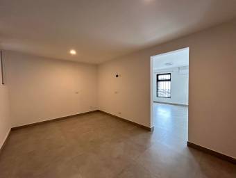 Venta de edificio de uso mixto en el centro de San José #25-1569 GS