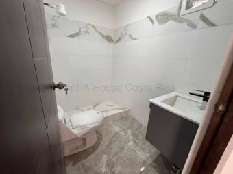 Venta de Propiedad Comercial y Residencial 2 LOCALES Y 2 APTOS en San Rafael de Escazú. RAH 27-870