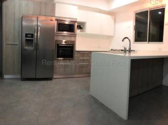 Venta de Casa en Tibás-San Juan. RAH 27-872