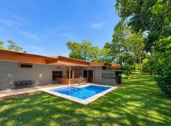 CASA AMUEBLADA DE 2 HABITACIONES CON PISCINA PRIVADA EN VENADO