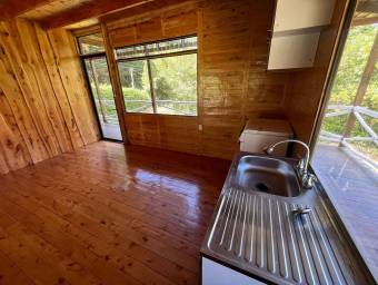 Venta de cabaña con chimenea en El Jardín de Dota #26-1105 GS