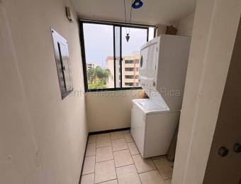 Venta de apartamento con vista al lago en San Rafael #27-484 GS