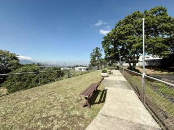 Alquiler de Moderno Apartamento DUPLEX en ULLOA-Heredia. RAH 27-867