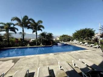Alquiler de Moderno Apartamento DUPLEX en ULLOA-Heredia. RAH 27-867