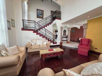 Venta de Exclusiva Casa de Lujo en Granadilla, Curridabat / Mls. 27-97 OFC JB