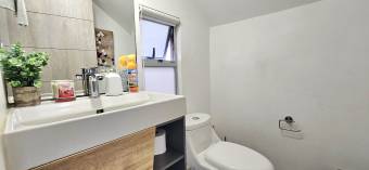 House for Sale in Moravia, San José. Code CV5458. House for Sale in Moravia, San José. Code CV5458.