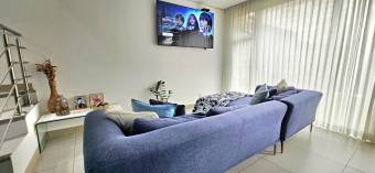 House for Sale in Moravia, San José. Code CV5458. House for Sale in Moravia, San José. Code CV5458.