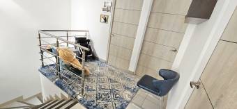 House for Sale in Moravia, San José. Code CV5458. House for Sale in Moravia, San José. Code CV5458.