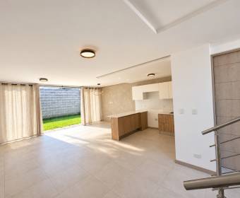Contemporary house for rent in Piedades de Santa Ana. Contemporary house for rent in Piedades de Santa Ana.