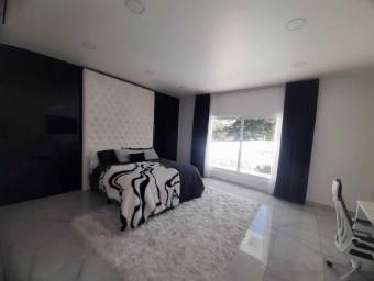 Venta de casa contemporánea de lujo en Escazú #26-175 GS