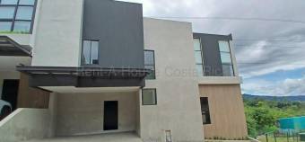 Alquiler de Casa en Escazú. RAH 27-815