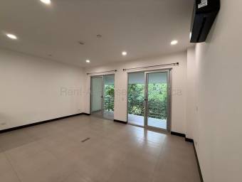 Se alquila apartamento en Pozos Santa Ana 27-754