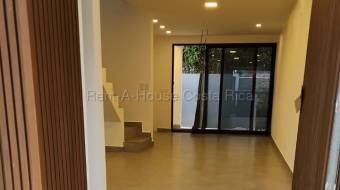Se alquila apartamento en Ulloa Heredia 27-867