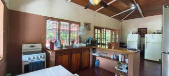 Venta de Finca en Manzanillo-Puntarenas. RAH 27-896